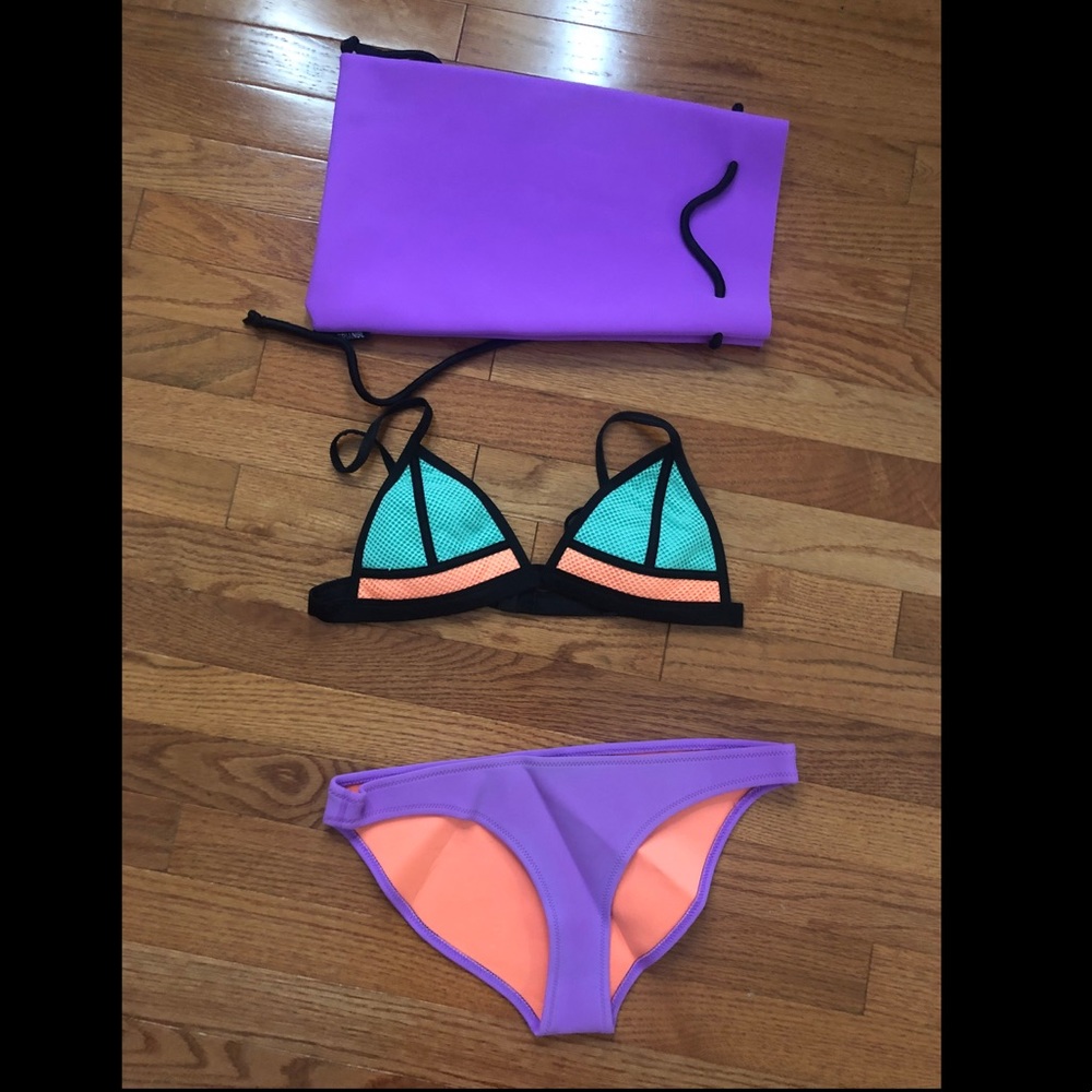 Triangl Bikini